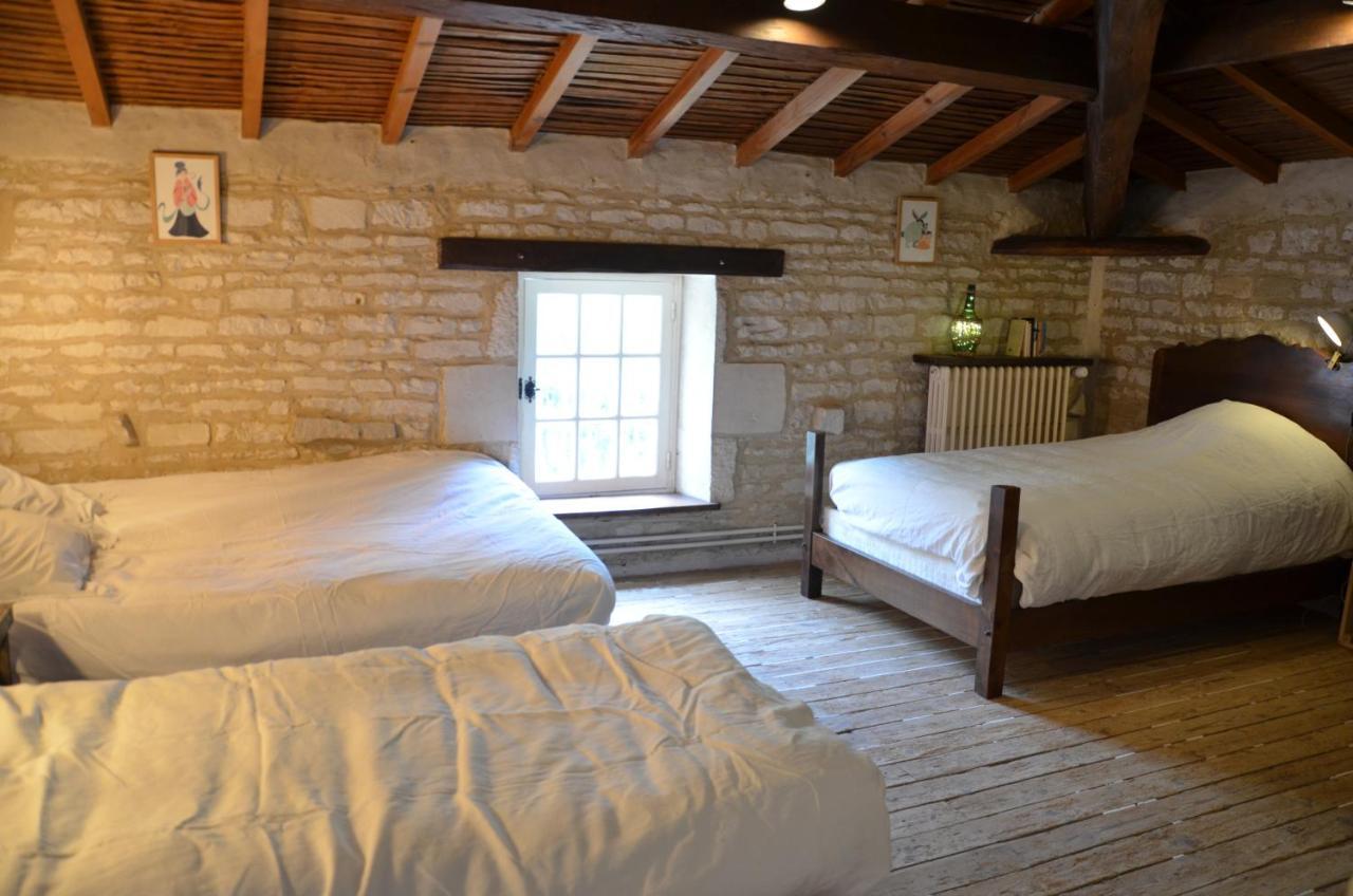 La Maison Des Herons Le Vanneau-Irleau ภายนอก รูปภาพ